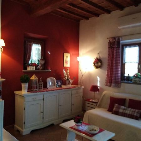 Suite "La Badia" Scandicci Kültér fotó